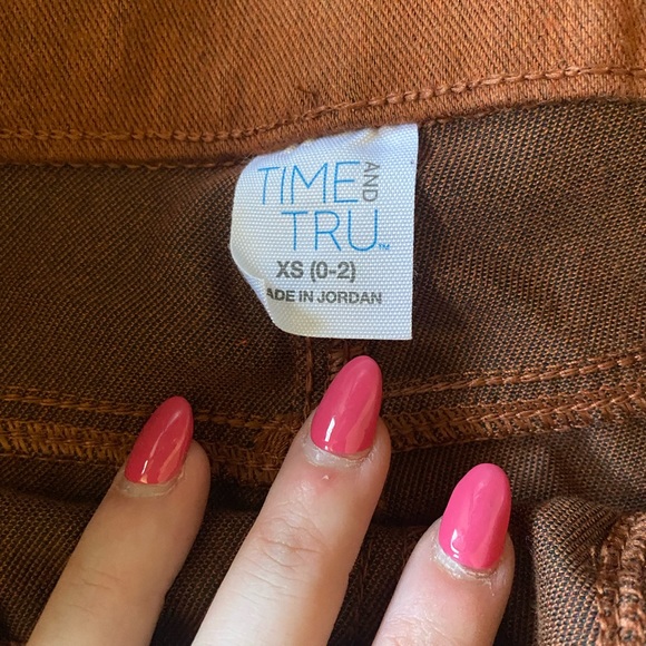 Burnt orange jeans - Picture 2 of 2